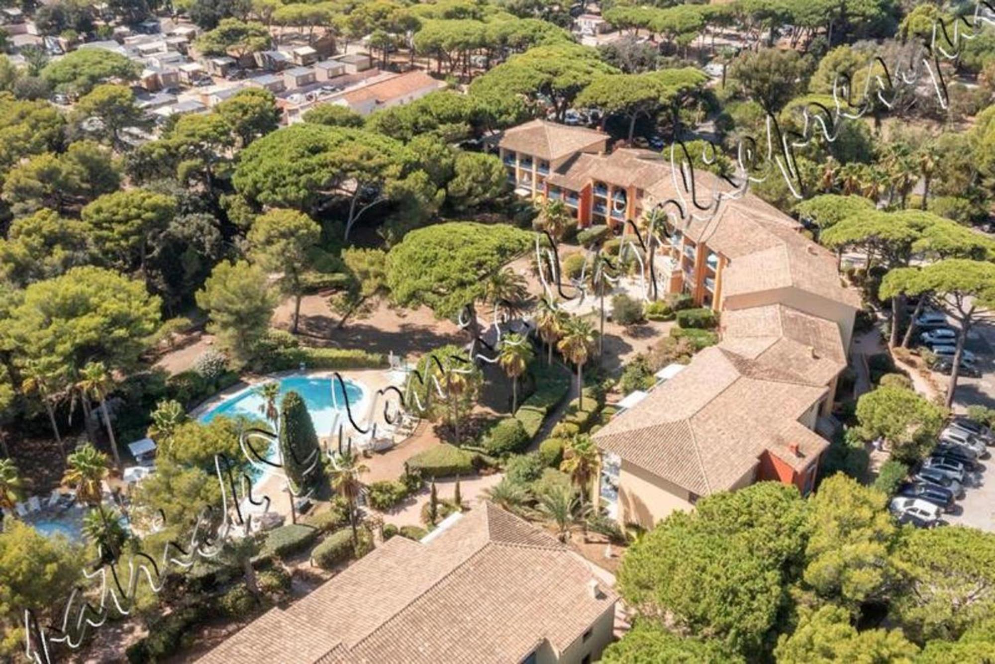 Magnifique Parc De La Presqu'Ile Avec Piscine Et Plage Face A Porquerolles ! Hyères Eksteriør bilde
